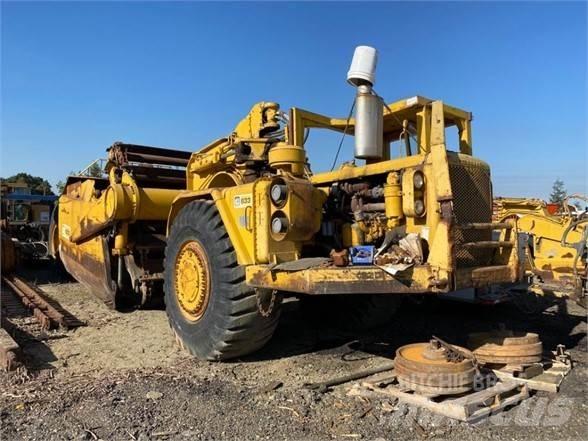CAT 633 Strugači