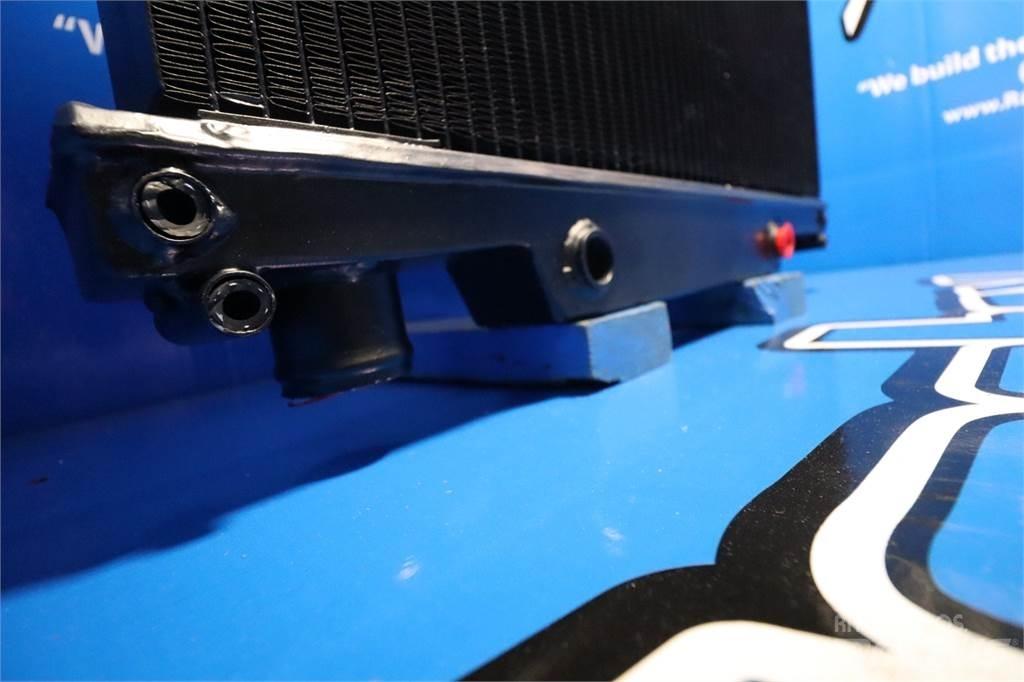Ford F700 Radijatori