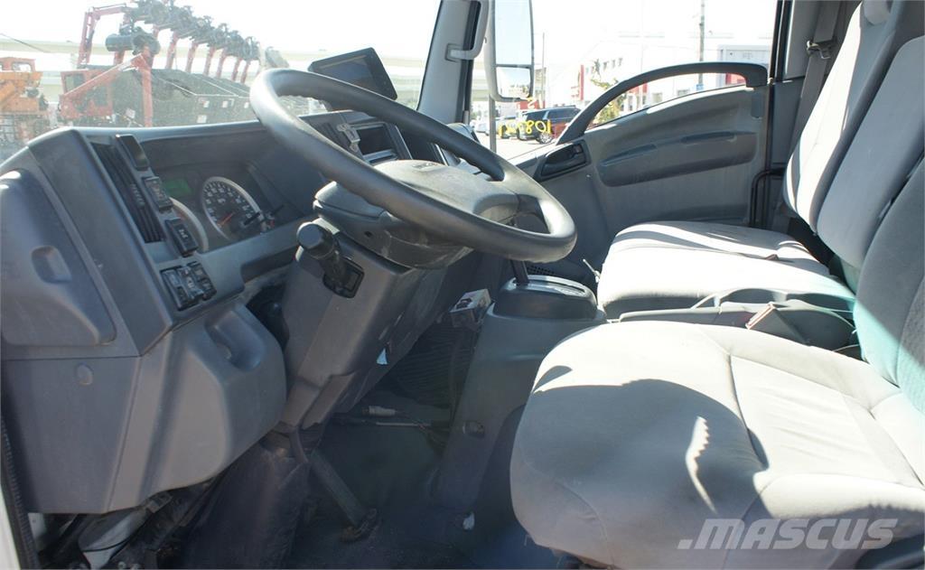 Isuzu NRR Kamioni za otpad