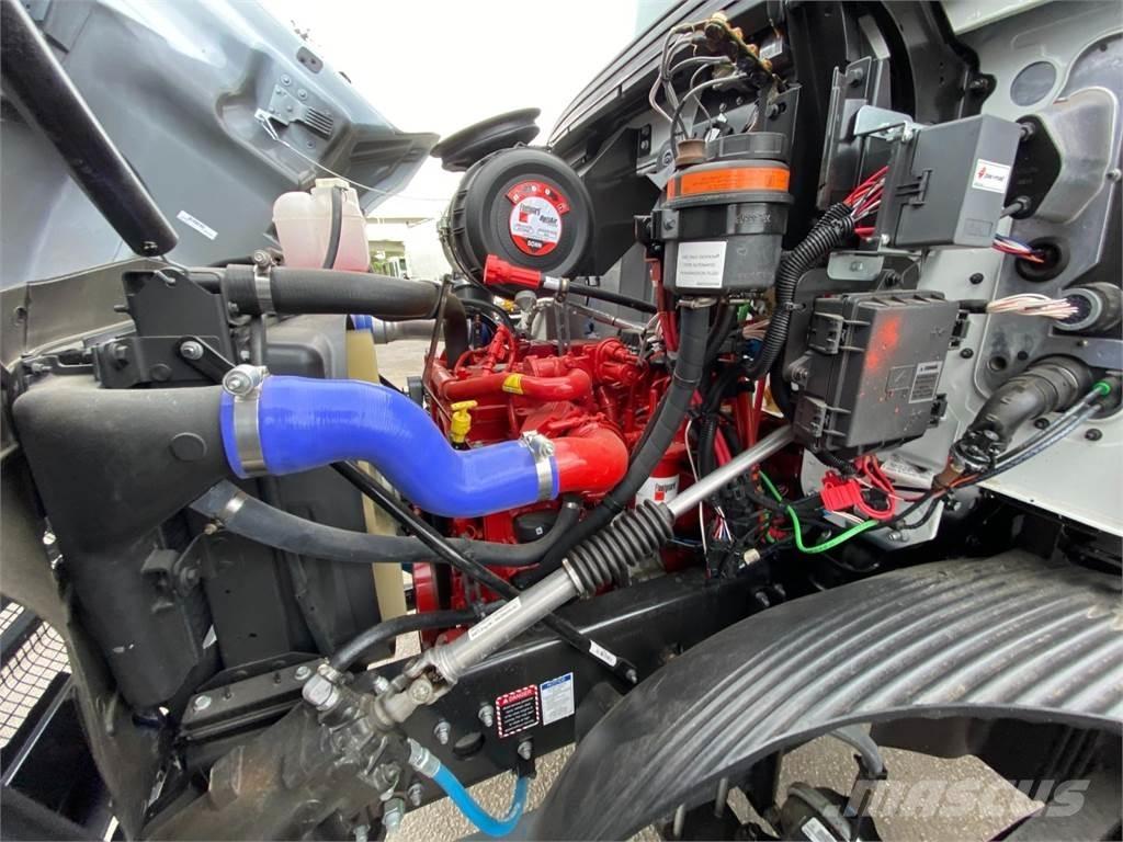 Mack MD6 Grabilice