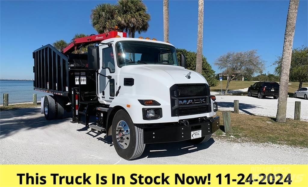 Mack MD7 Grabilice