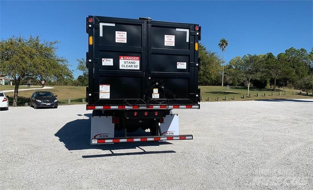 Mack MD7 Grabilice