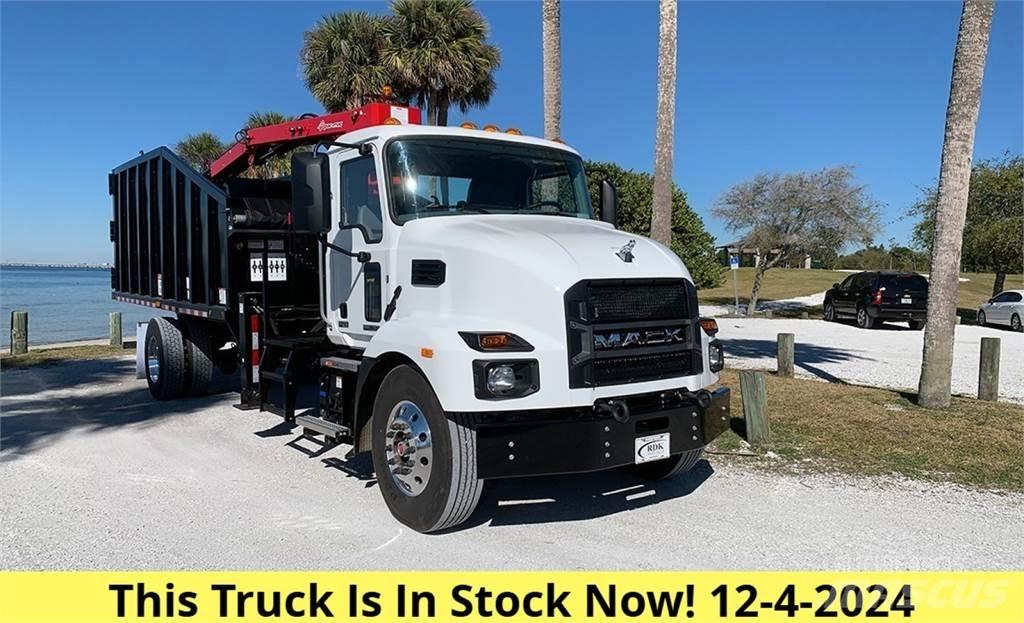 Mack MD7 Grabilice
