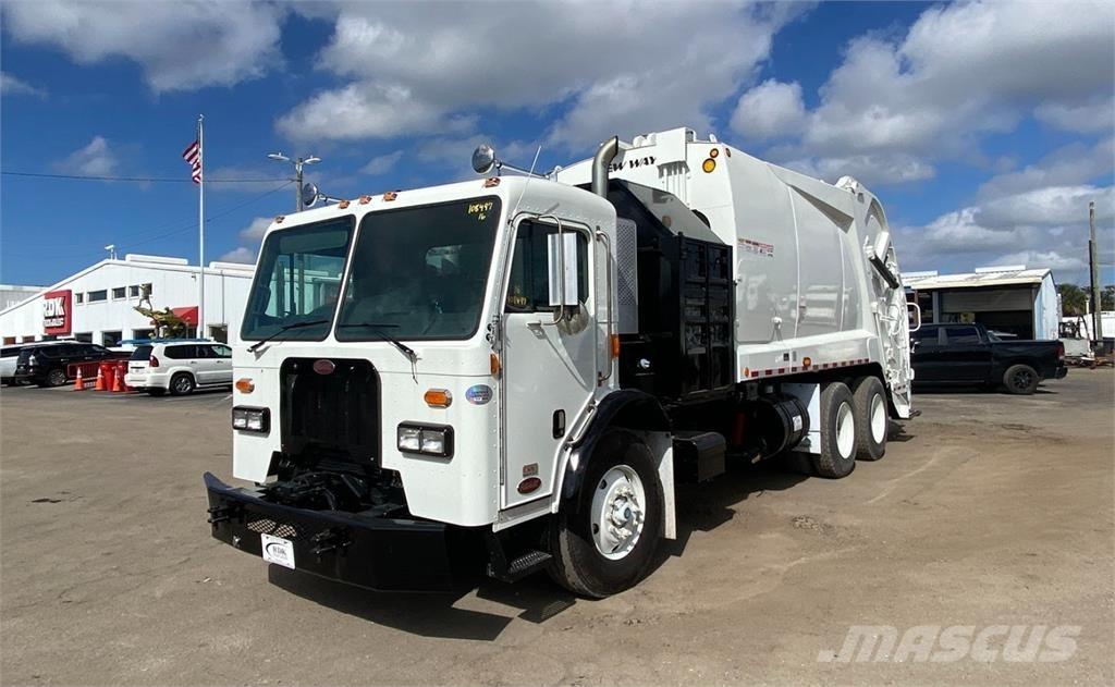 Peterbilt 320 Kamioni za otpad