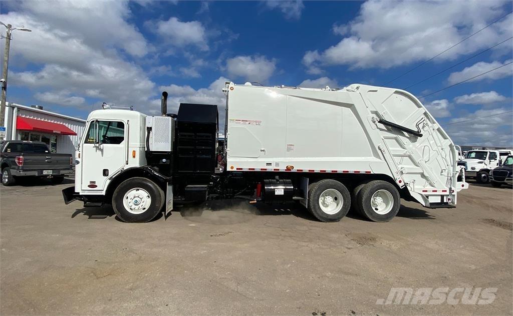 Peterbilt 320 Kamioni za otpad