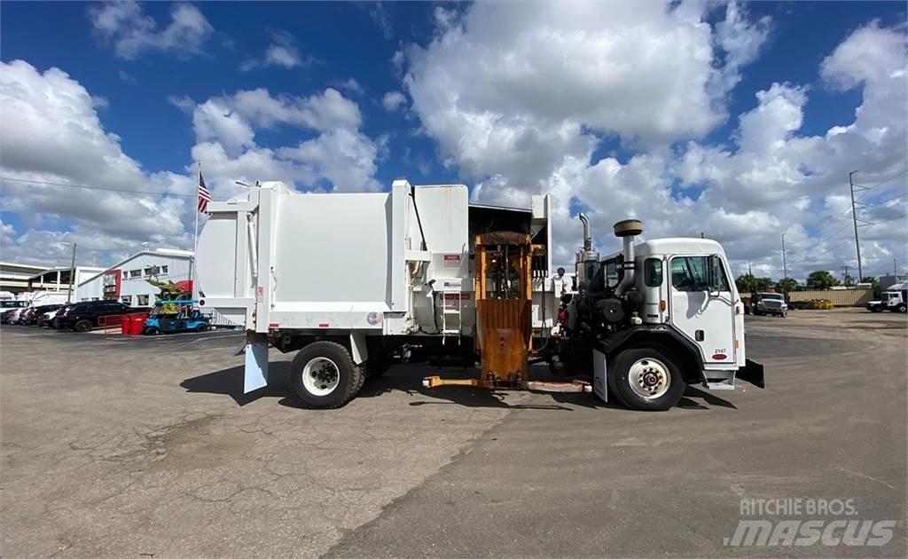 Peterbilt 520 Kamioni za otpad