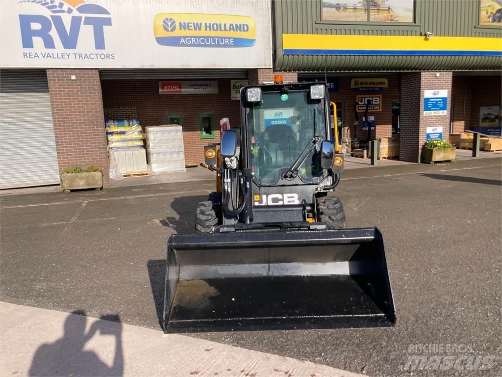 JCB 155 Poljoprivredni teleskopski utovarivači