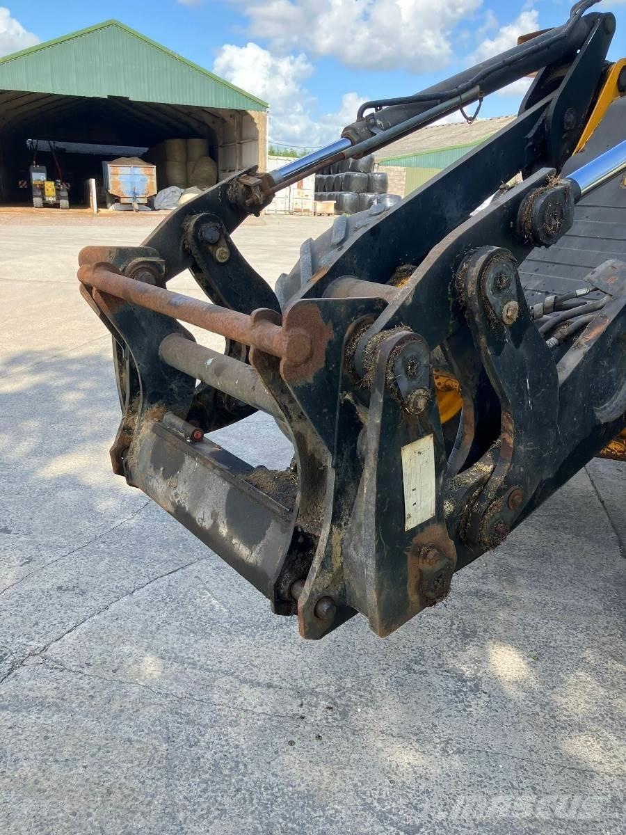 JCB 436 Poljoprivredni teleskopski utovarivači