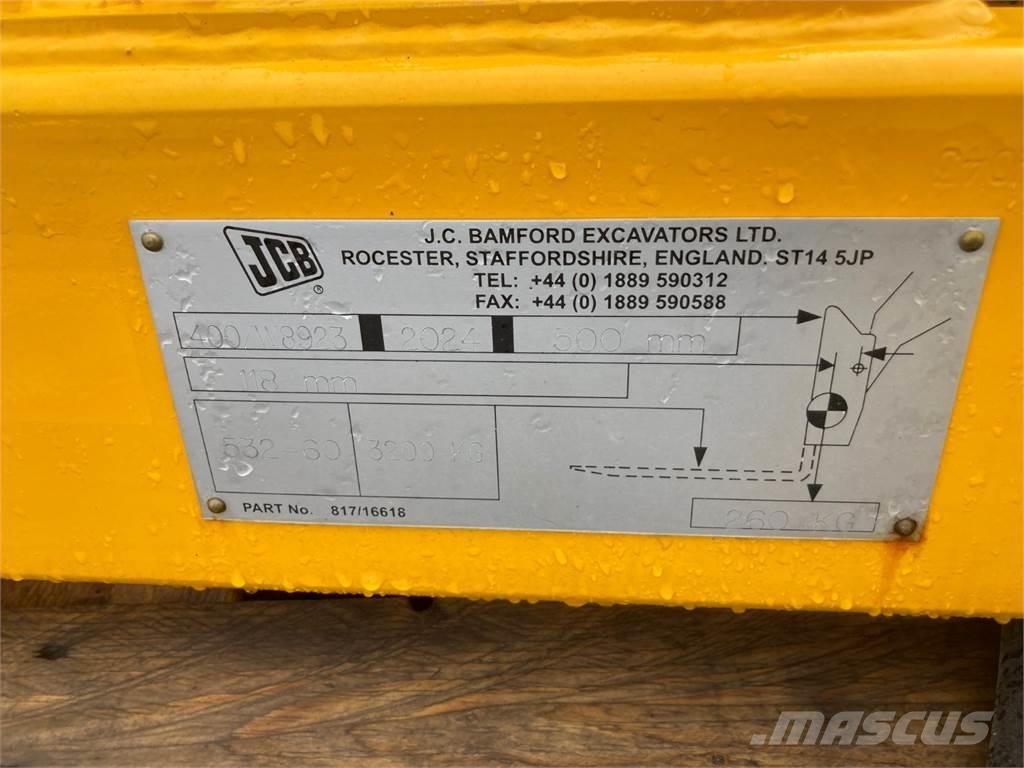 JCB Q-FIT Poljoprivredni teleskopski utovarivači
