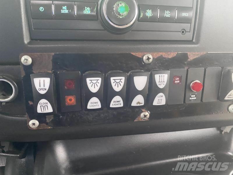 Chevrolet Express Mini autobusi