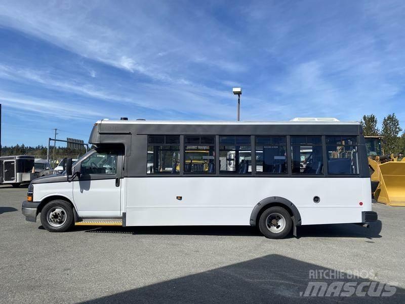 Chevrolet Express Mini autobusi