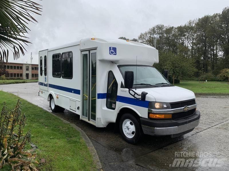 Chevrolet Express Mini autobusi