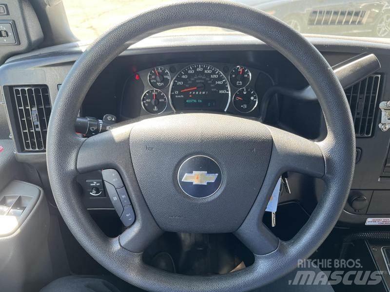 Chevrolet Express Mini autobusi