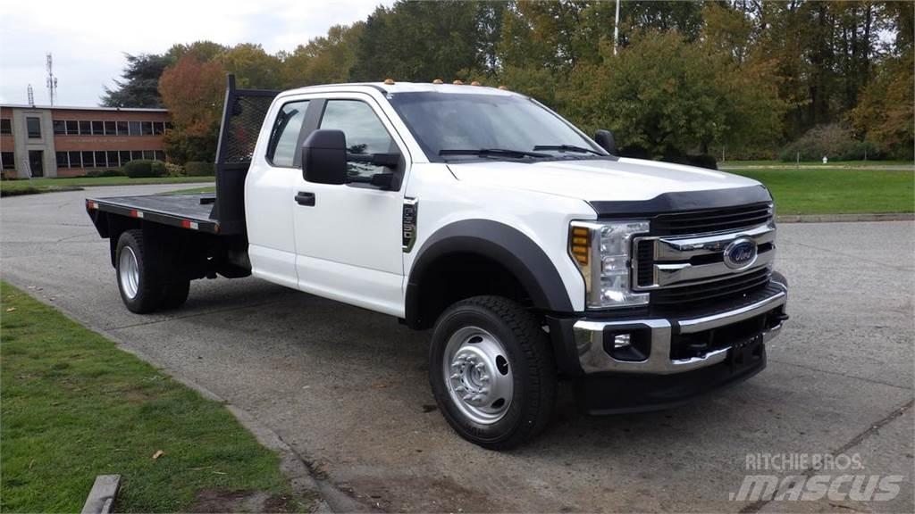 Ford F-550 Kamioni sa otvorenim sandukom