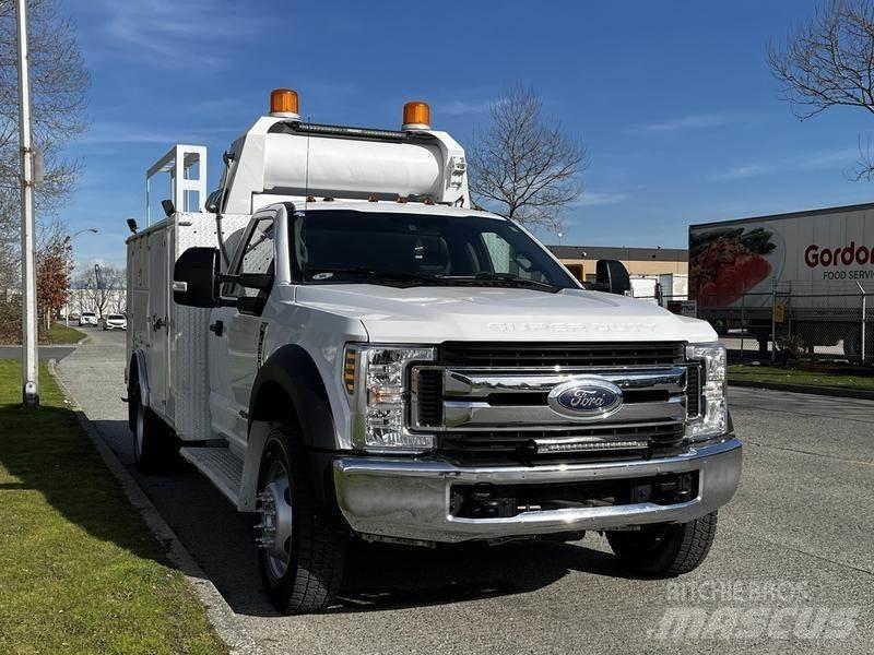 Ford F-550 Komunalna vozila