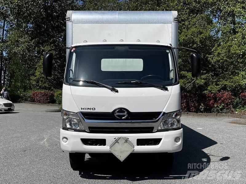 Hino 155 Dostavna vozila / kombiji