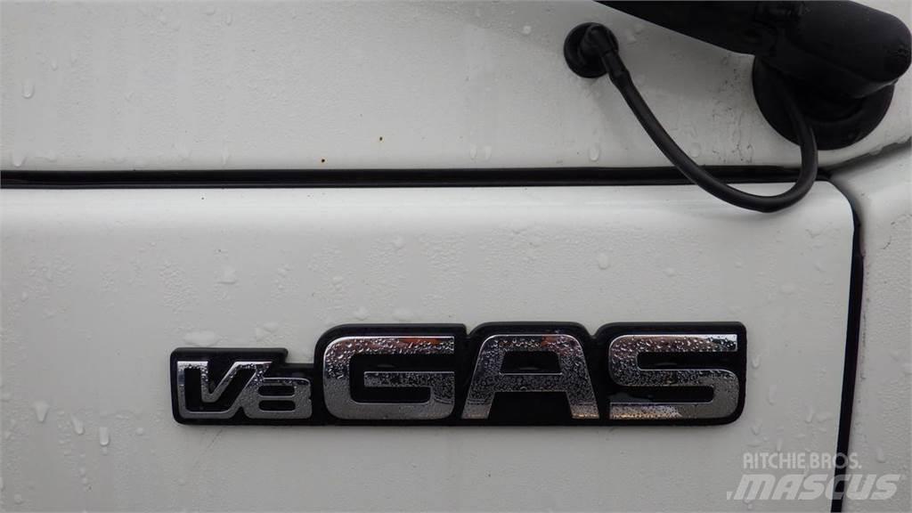 Isuzu NPR Kamioni sa otvorenim sandukom