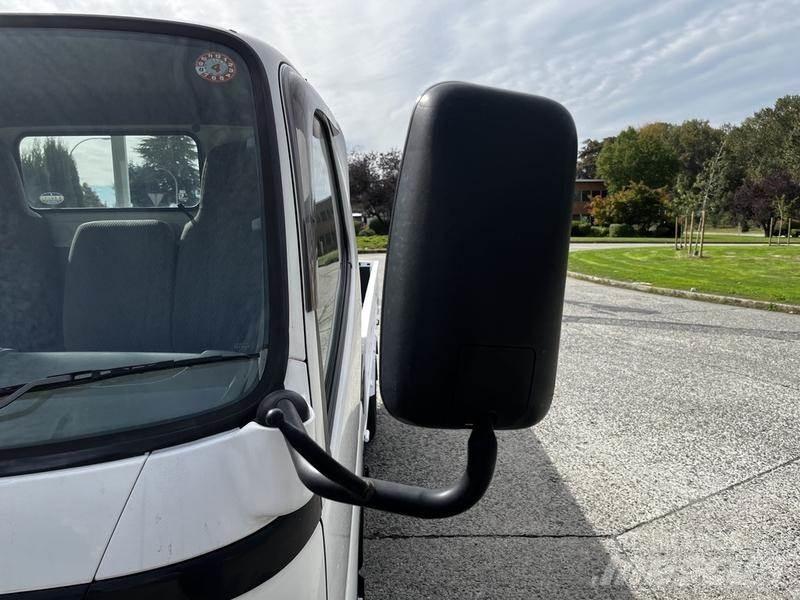 Toyota Toyoace Kamioni sa otvorenim sandukom