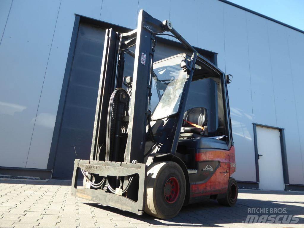 Linde E25-01 Električni viličari