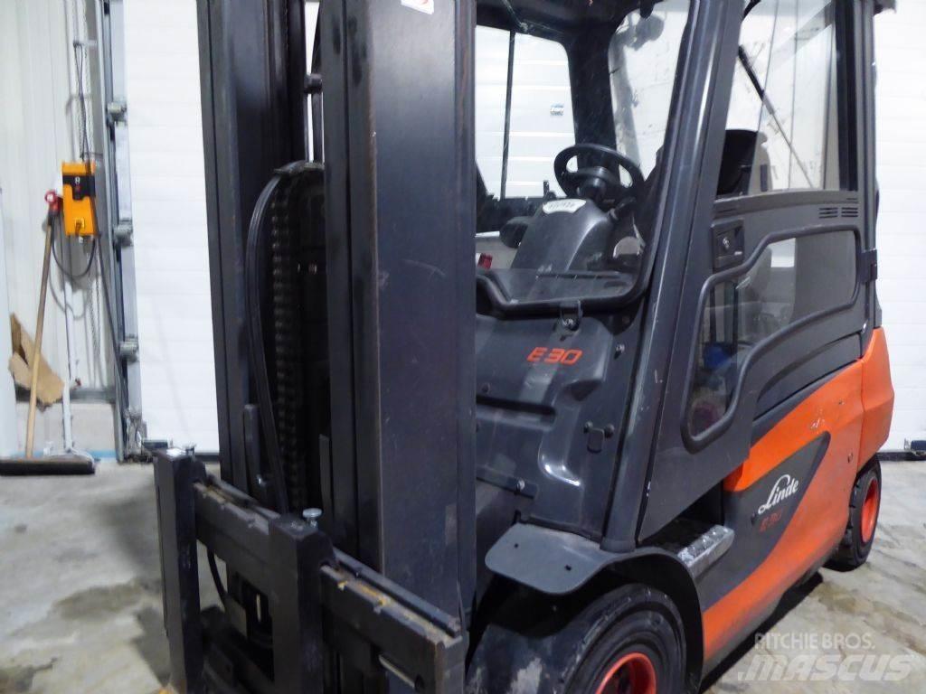 Linde E30-01 Električni viličari
