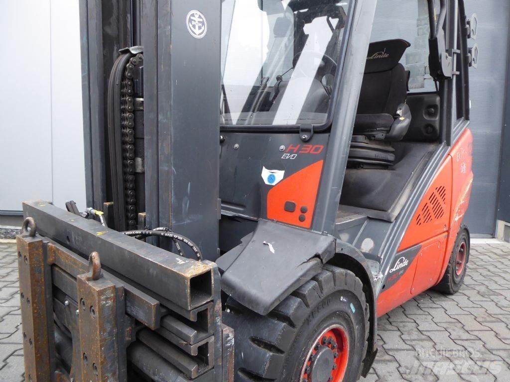 Linde H30D-02 Dizelski viličari