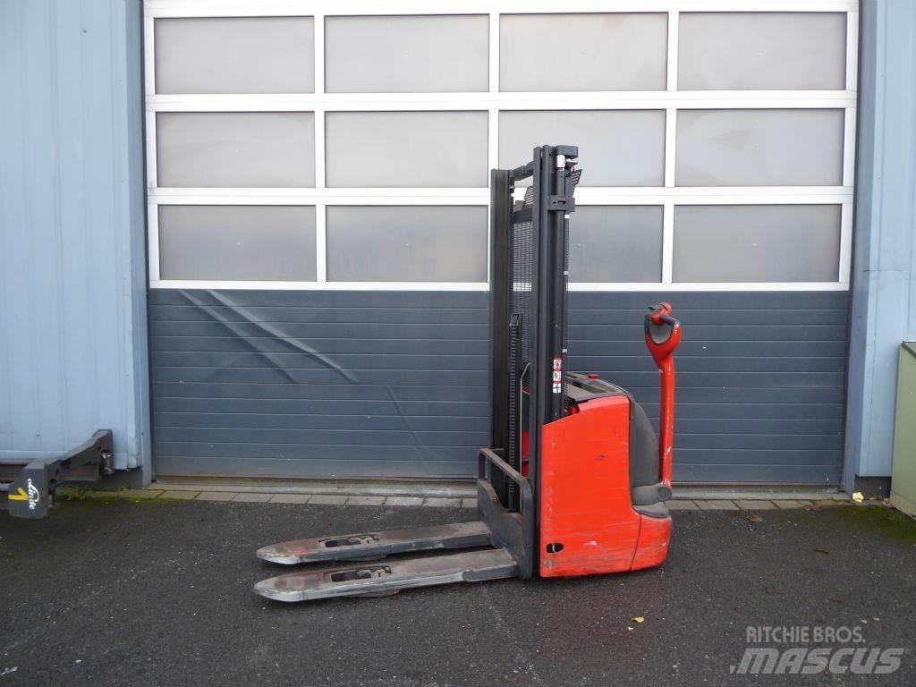 Linde L12L Ručni električni viličar