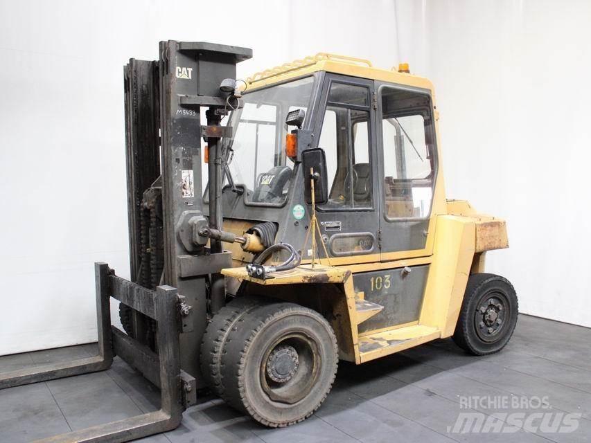 CAT DP 60 Dizelski viličari