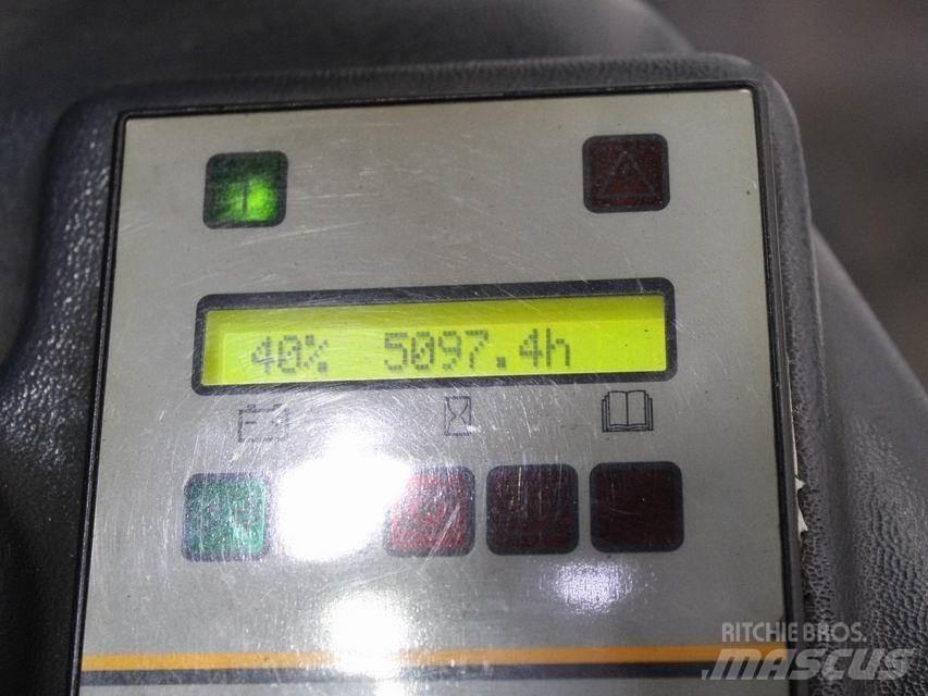 OM XE 20-3 Električni viličari