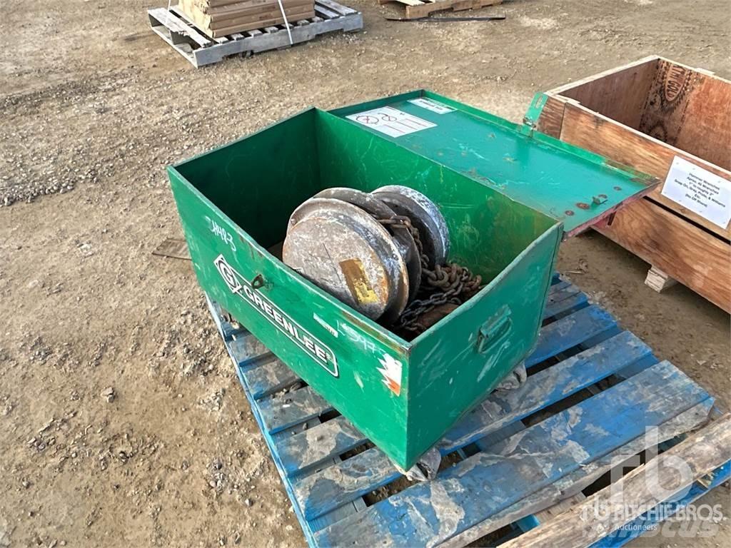  10 ton Utovorne dizalice, vitla i dizala za materijal