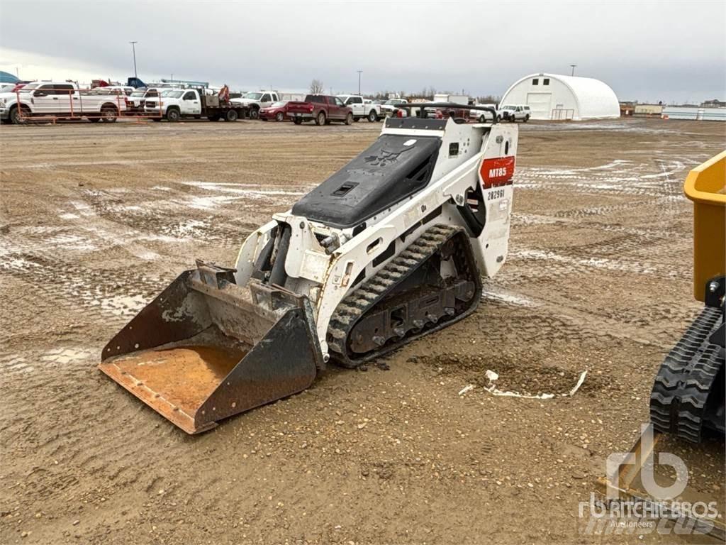 Bobcat MT85 Skid steer mini utovarivači