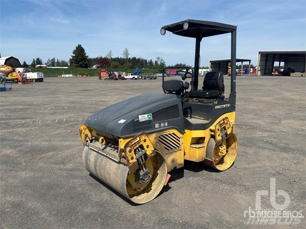 Bomag BW120AD-4 Valjci sa dvojnim bubnjem