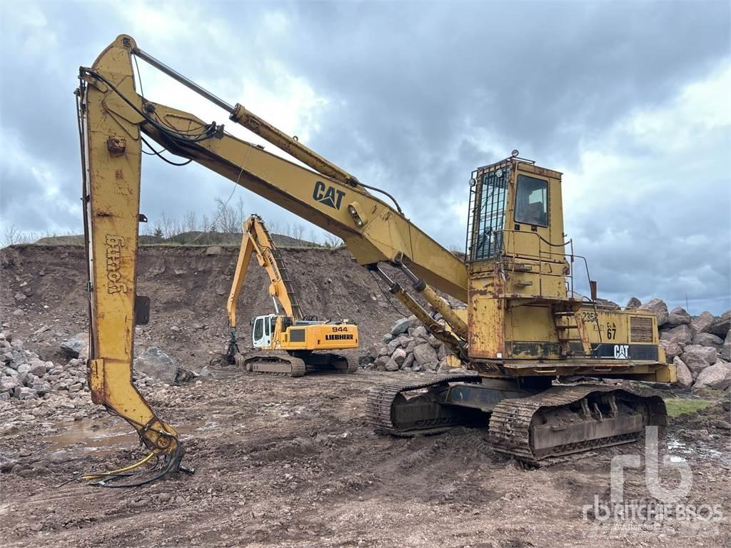 CAT 235C Bageri za manipuliranje materijalom / otpadom