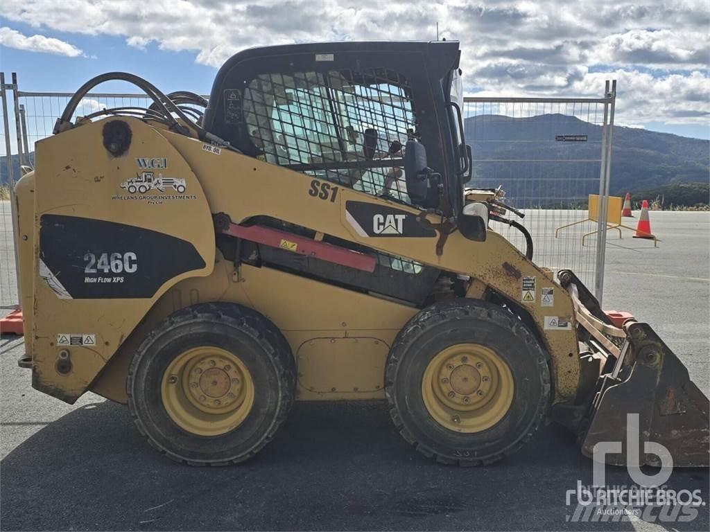 CAT 246C Skid steer mini utovarivači