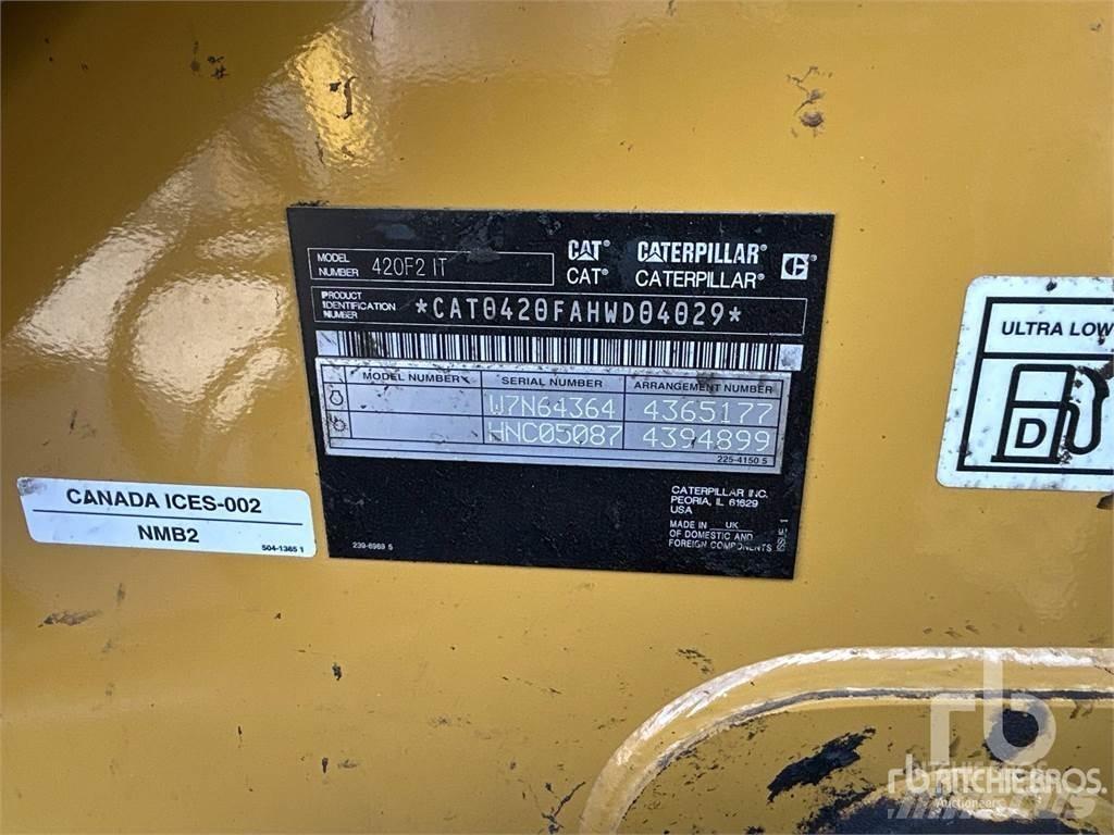 CAT 420F2IT Utovarni rovokopači