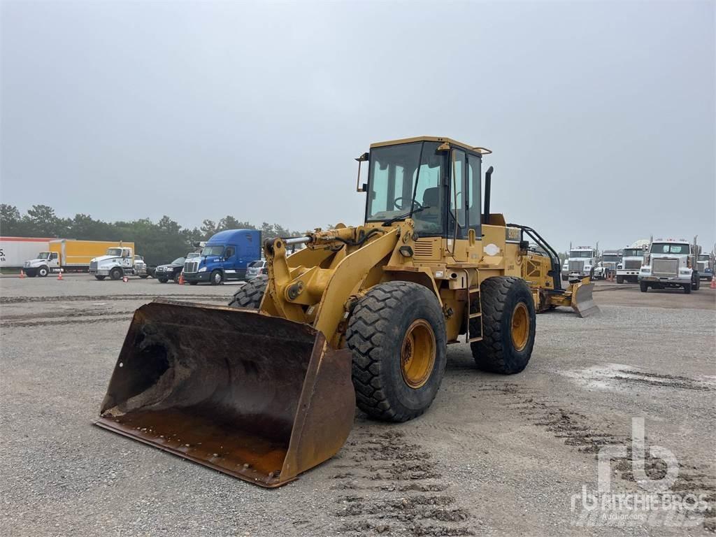 CAT 928F Utovarivači na kotačima