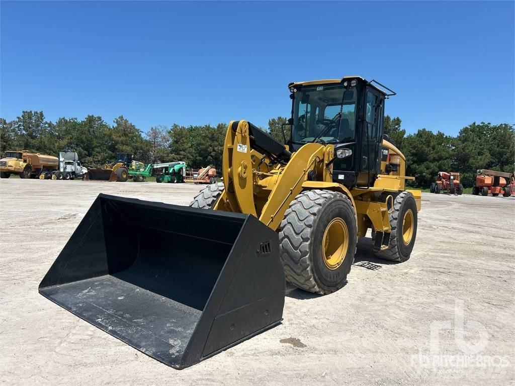 CAT 930M Utovarivači na kotačima