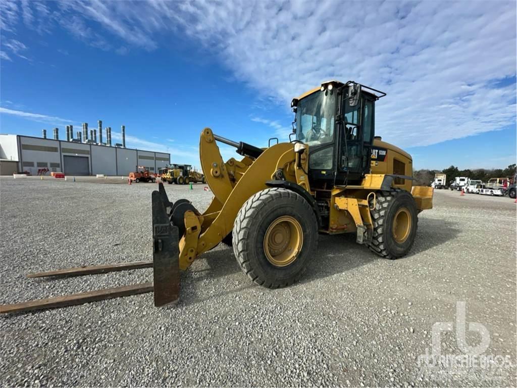 CAT 938M Utovarivači na kotačima
