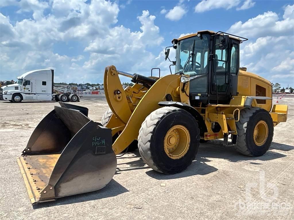 CAT 938M Utovarivači na kotačima