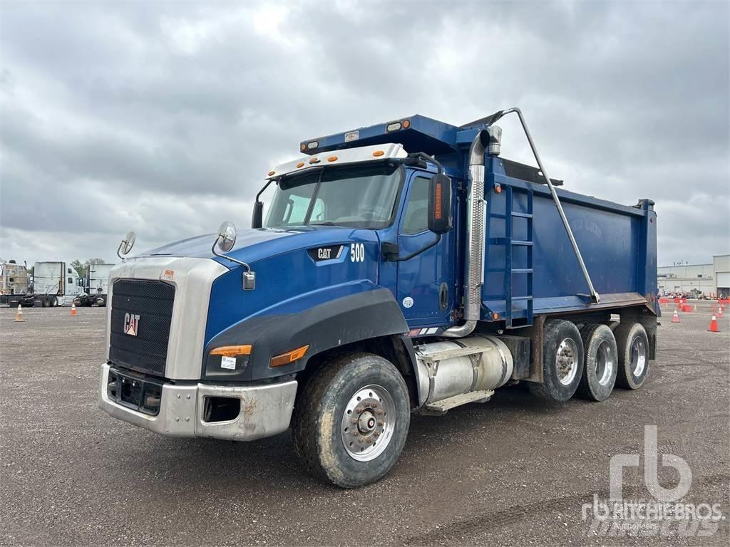 CAT CT660 Kiper kamioni
