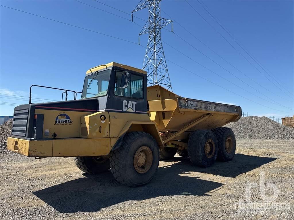 CAT D250E Zglobni demperi