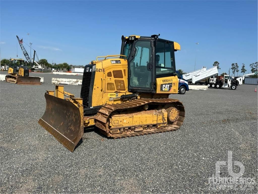 CAT D4K2 LGP Buldožeri gusjeničari