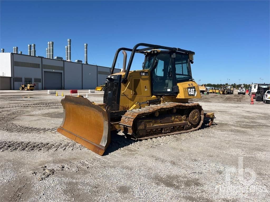 CAT D6K2 XL Buldožeri gusjeničari