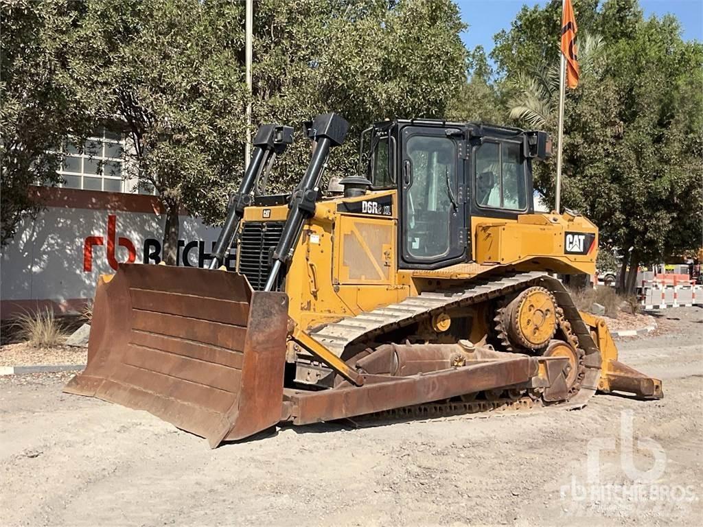 CAT D6R2XL Buldožeri gusjeničari