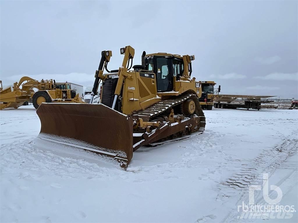 CAT D8T Buldožeri gusjeničari