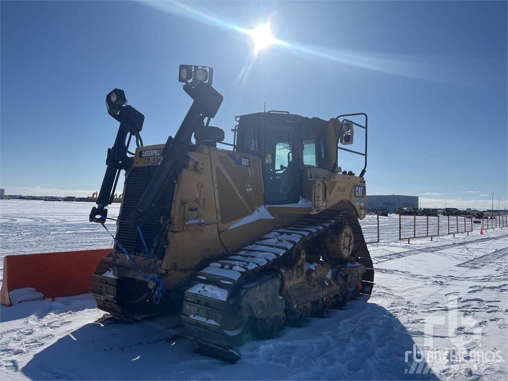 CAT D8T Buldožeri gusjeničari
