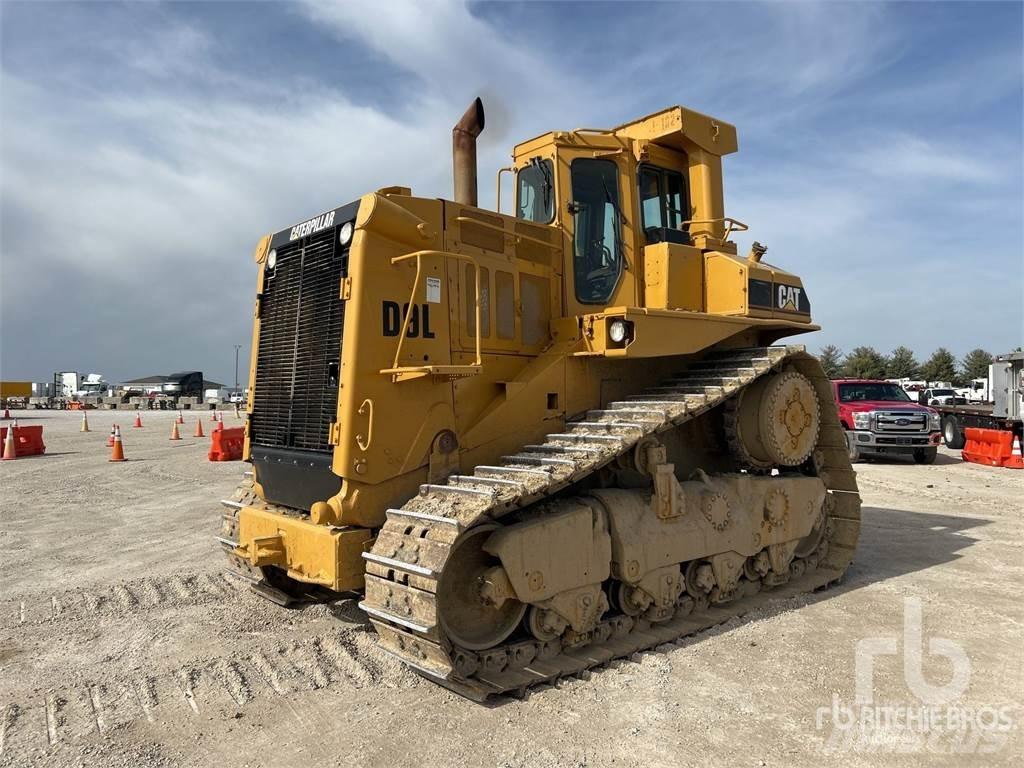 CAT D9L Buldožeri gusjeničari