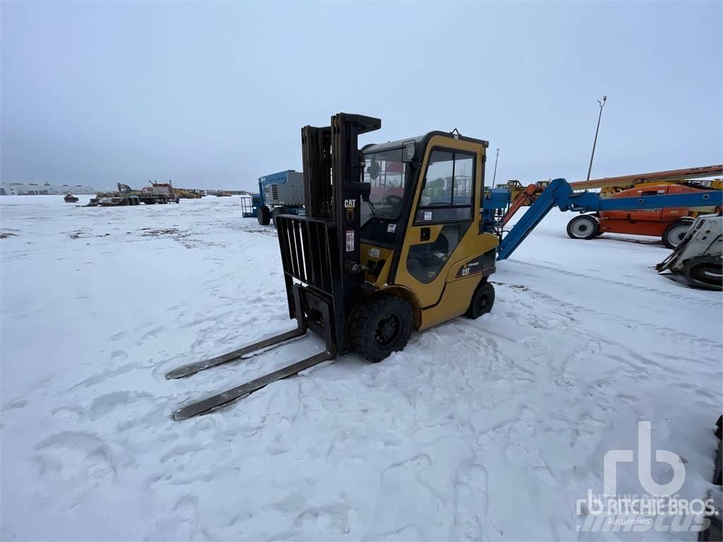 CAT P5000 Dizelski viličari