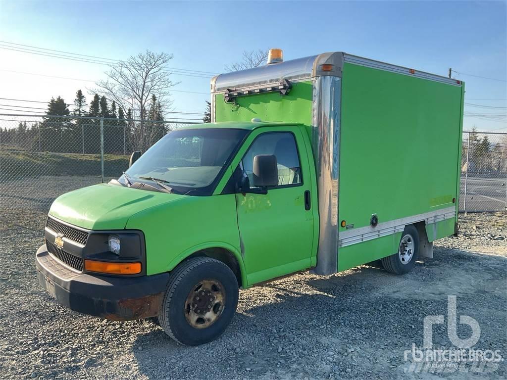 Chevrolet 3500 Dostavna vozila / kombiji