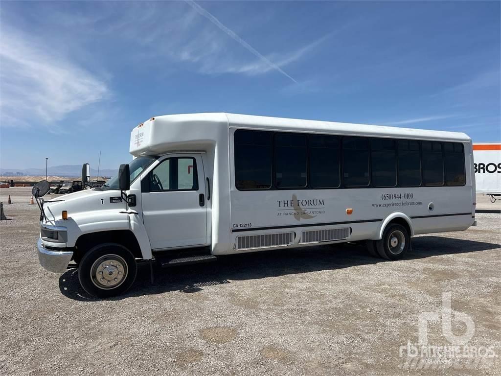 Chevrolet C5500 Međugradski autobusi