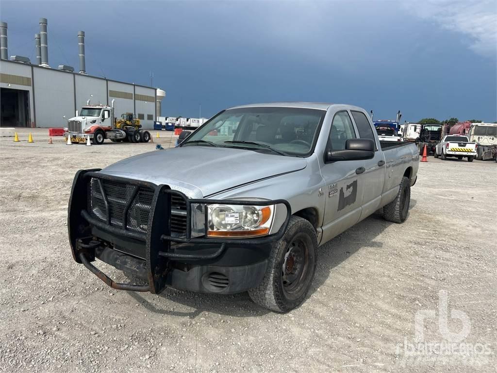 Dodge RAM 2500 Kiperi